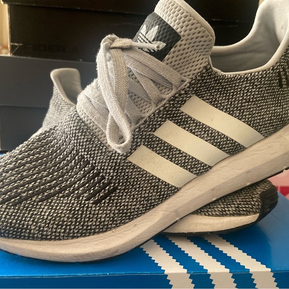 Good Condition - Picture 2 of 3